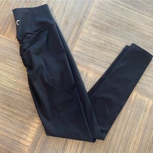 ZYIA scrunch leggings